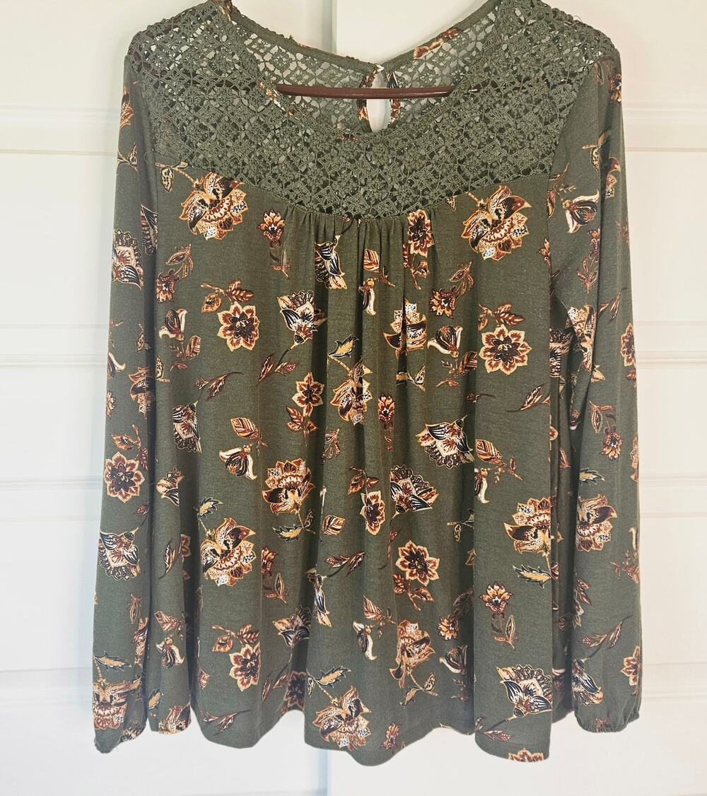 Sea Turtle Green Fall Floral Crochet Yoke Blouse Boho Long Sleeve Top L